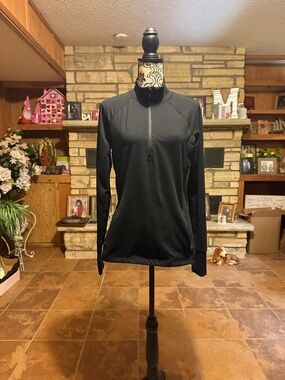 Gap Black Quarter-Zip Long-Sleeve Women's Top